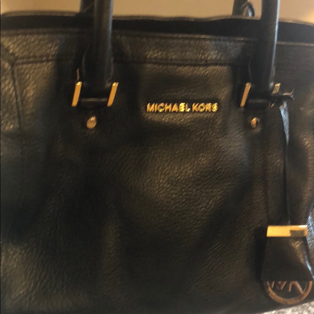 Michael Kors purse - Picture 3 of 3
